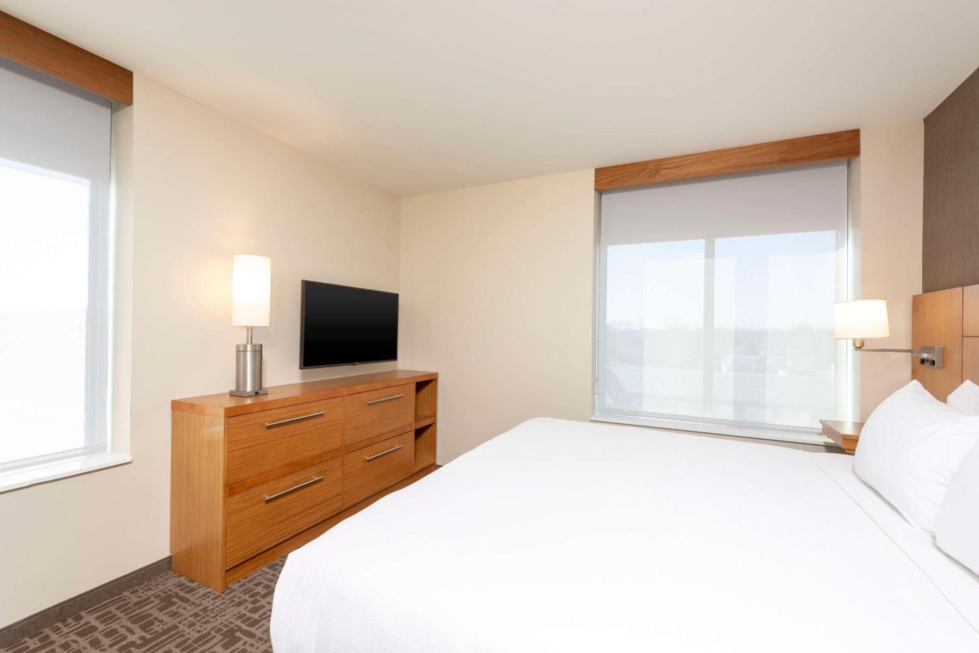 Hyatt Place Detroit/Ройал-Ок Екстер'єр фото